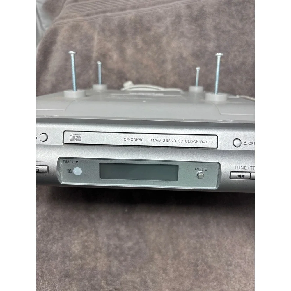 Sony Under Cabinet CD Clock Radio ICF-CDK50 FM/AM Mega Bass w/ Remote